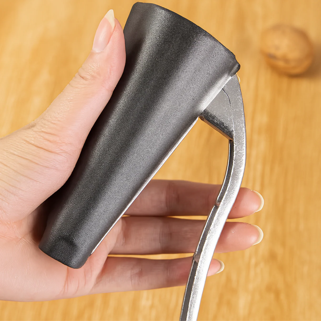 Nutcracker Tool | Easy Grip Nut Cracker-Nutcracker-Lightsnest