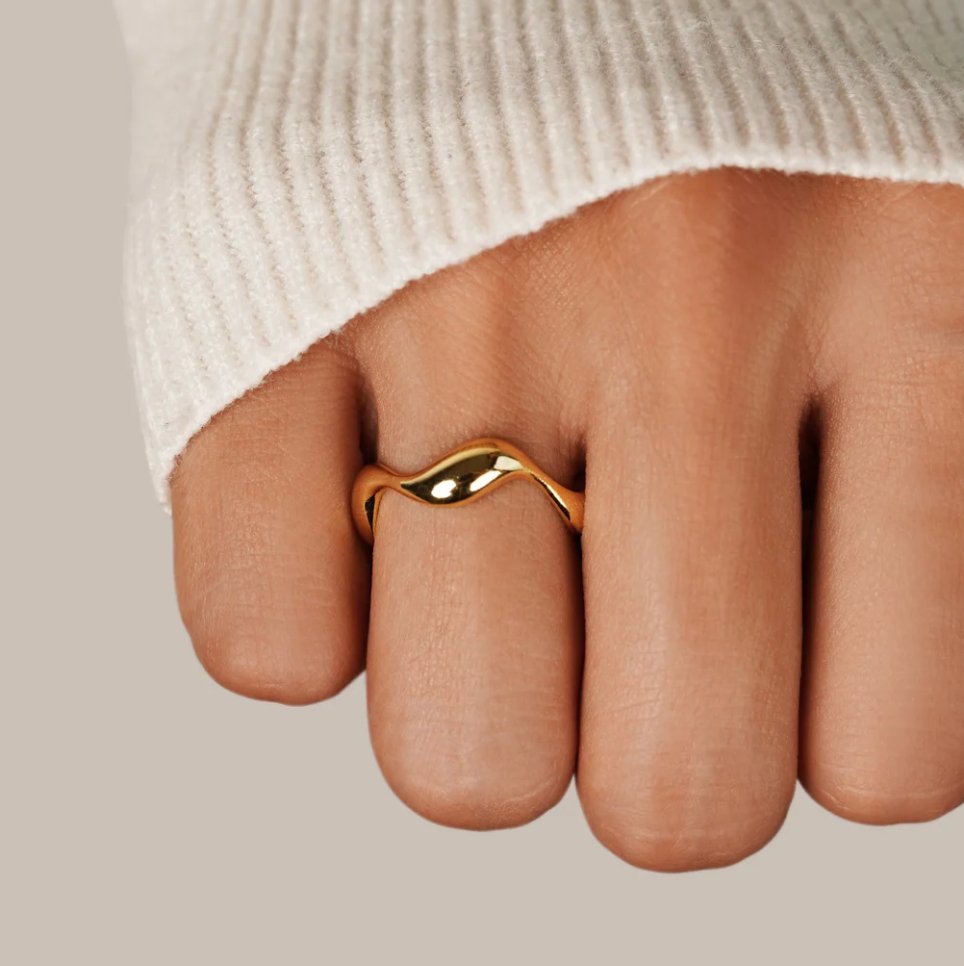 Wavy Ring | Adjustable Curved Band-Ring-Lightsnest