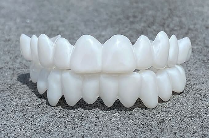 False Teeth | Teeth Coverings-Denture-Lightsnest