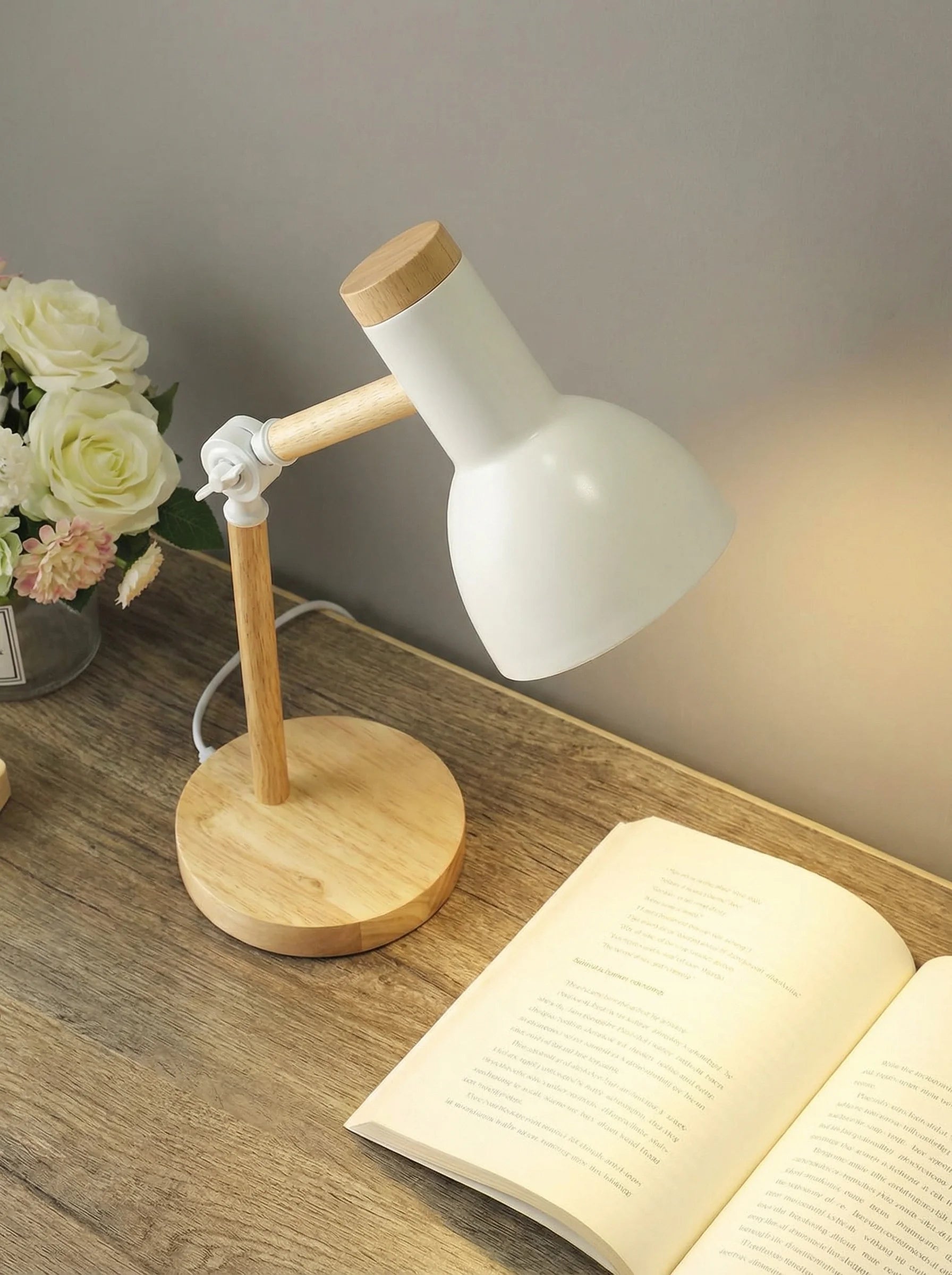 Desk Lamp | Adjustable Arm Design-Desk Lamp-Lightsnest