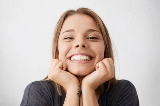False Teeth | Teeth Coverings-Denture-Lightsnest