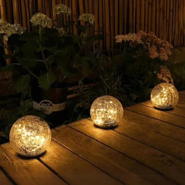 Outdoor Light | Solar Powered Orb-Outdoor Lights-Lightsnest