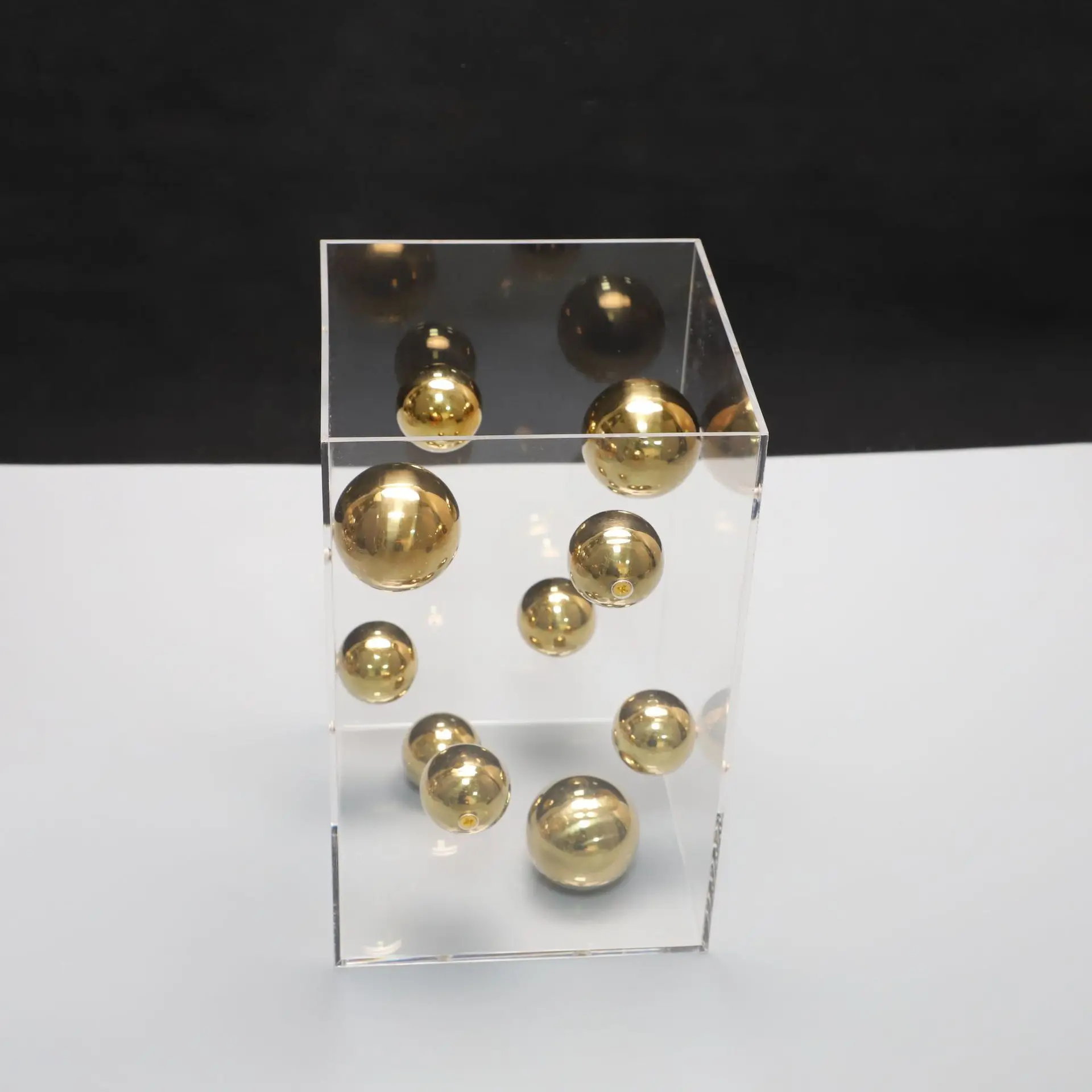 Coffee Table Decor | Abstract Table Ornament-Decor-Lightsnest