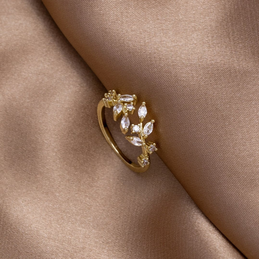 Leaf Ring | Nature Inspired Vine Ring-Ring-Lightsnest